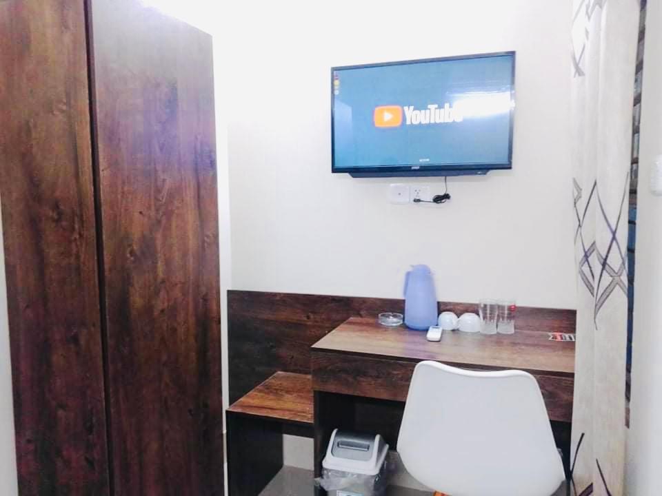 Hotel Seven Star Dhaka Buitenkant foto