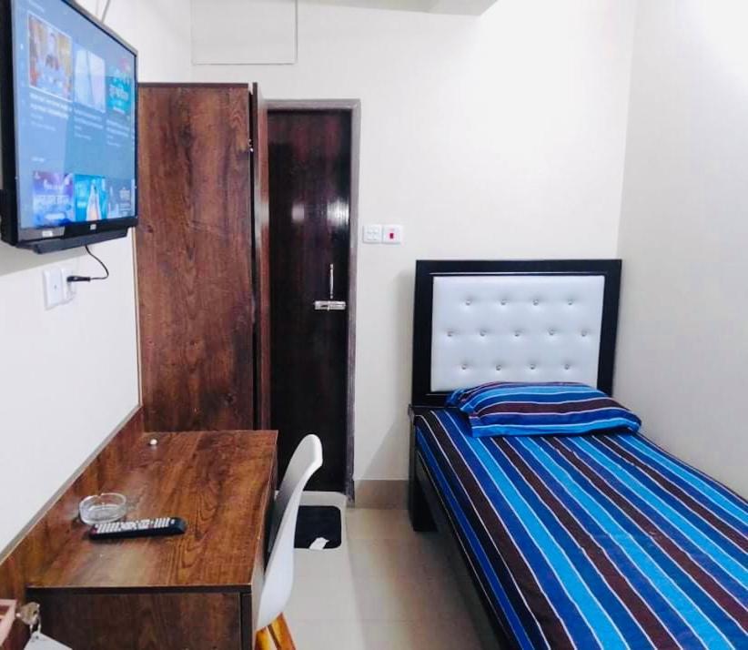 Hotel Seven Star Dhaka Buitenkant foto