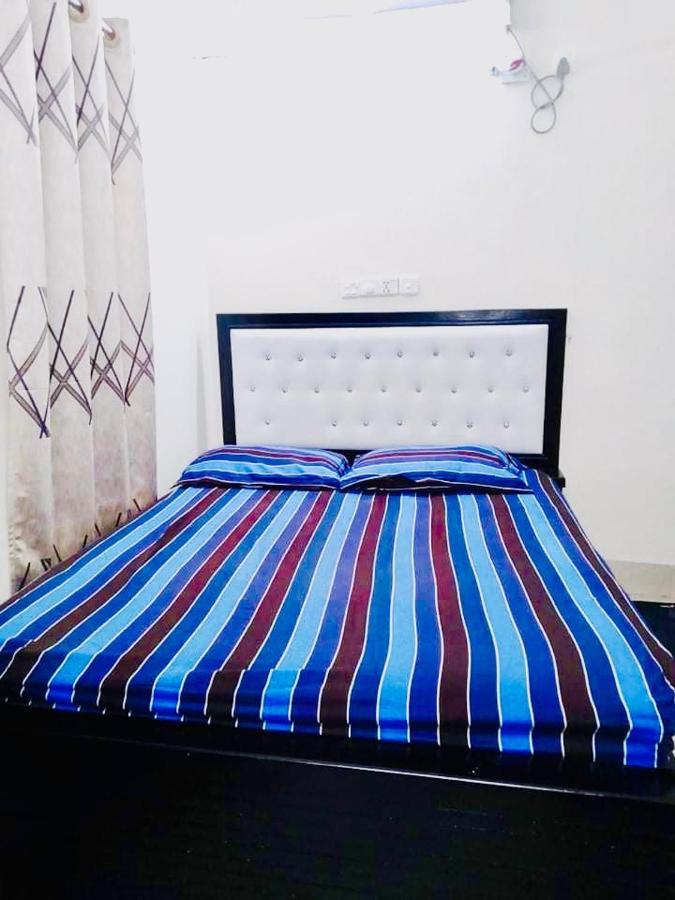 Hotel Seven Star Dhaka Buitenkant foto
