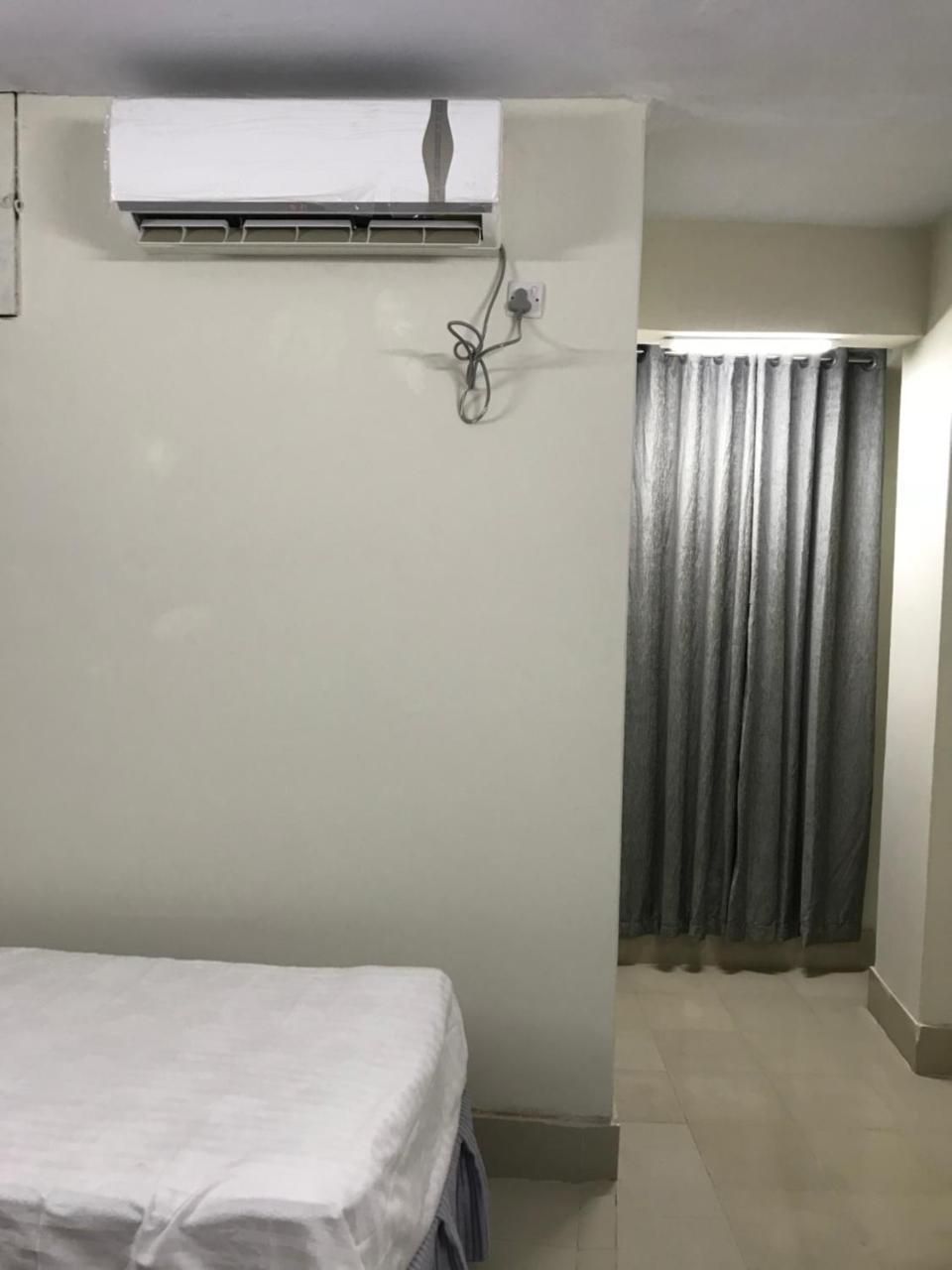 Hotel Seven Star Dhaka Buitenkant foto